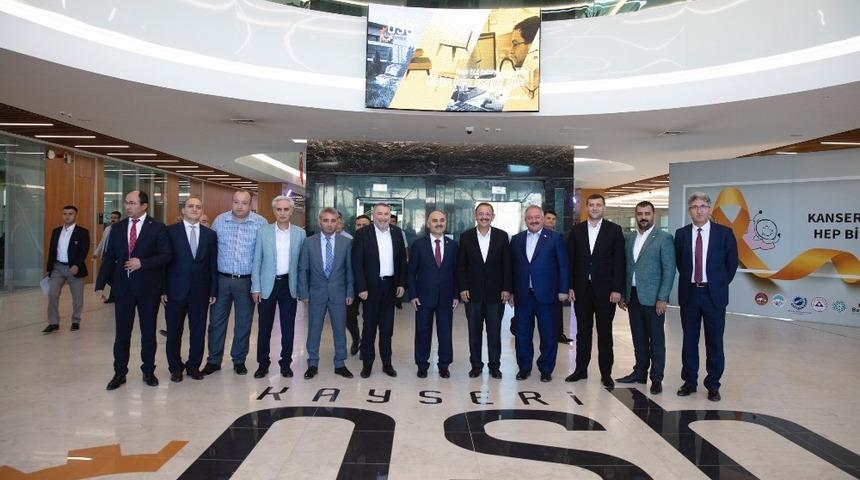 Kayserili Hayırseverler Kansere Karşı &Ccedil;ocukların Yanında