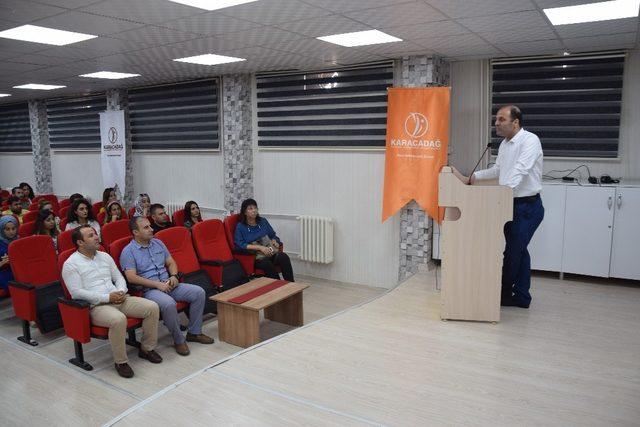 Viranşehir’de iletişim seminerleri başladı