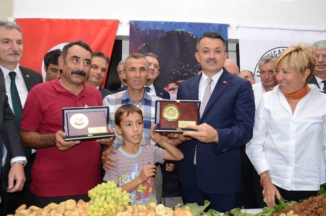 Bakan Pakdemirli’den yangını üstlenen PKK yorumu: