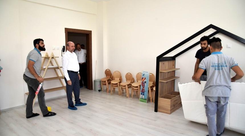 Başkan Pekyatırmacı: "Eğitim birinci &ouml;nceliğimiz"