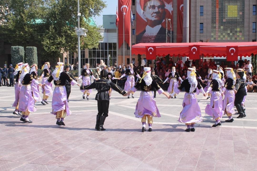 Eskişehir&rsquo;in kurtuluşunun 97. yıld&ouml;n&uuml;m&uuml; kutlandı