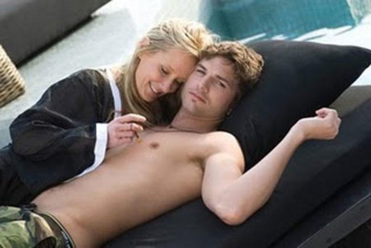 '&Ccedil;ıplaklığı Sevdim!'