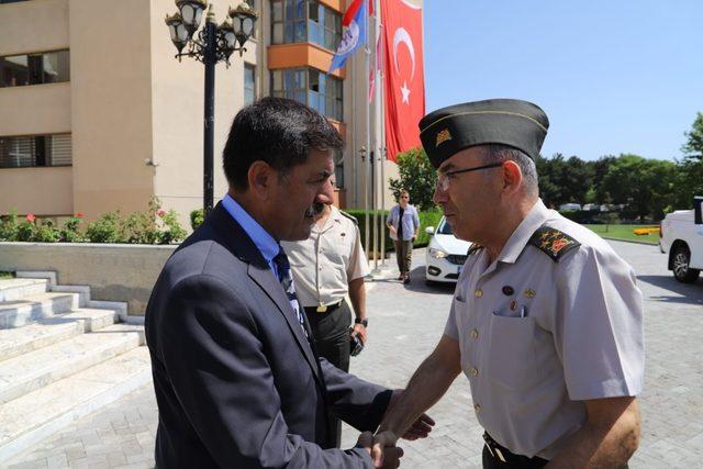 3. Ordu Komutanı Öngay’dan Başkan Aksun’a iade-i ziyaret