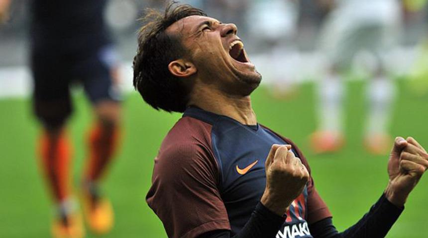 Göztepe, Mossoro'yu transfer etti