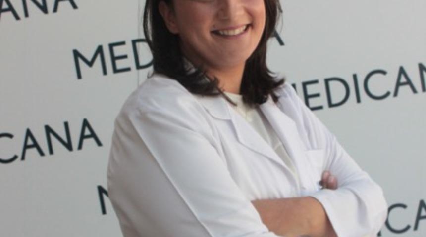 Opr. Dr. Çil: “Kasık fıtığının tek tedavisi cerrahi müdahale”