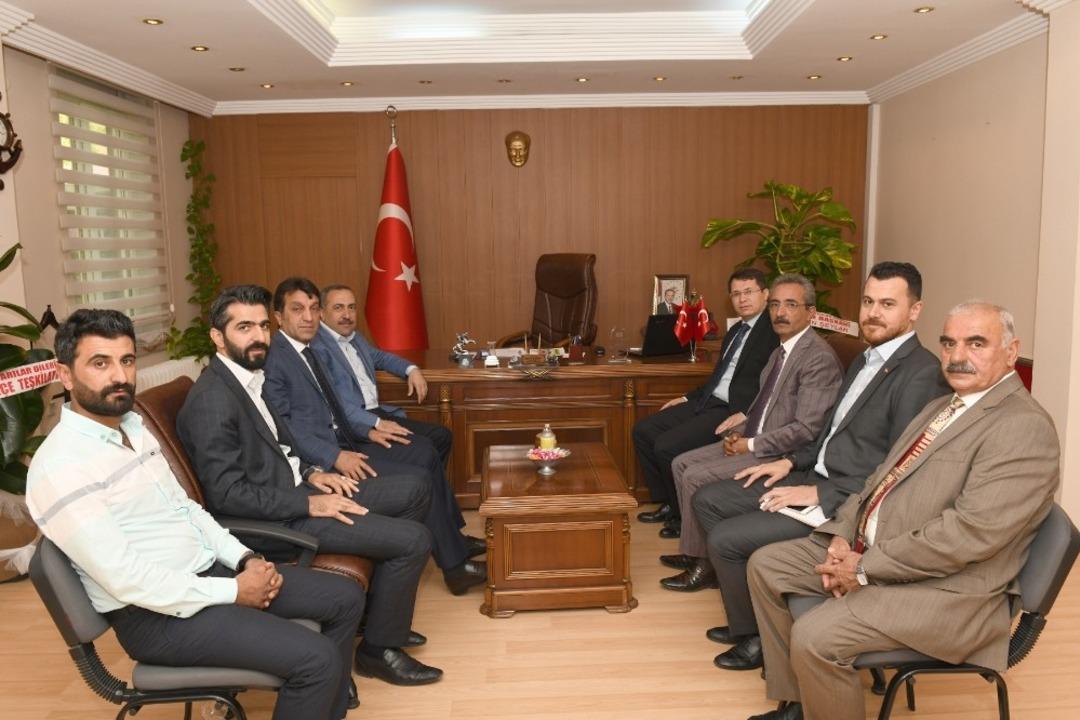 AK Parti Van milletvekilleri &Ccedil;atak&rsquo;ta