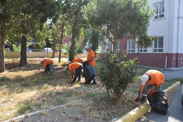 Aliağa Belediyesi eğitim kurumlarına desteğini sürdürüyor