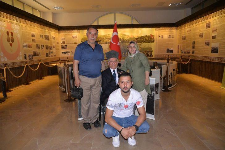 Gaziler çocuklara tarih ve değerler hakkında bilgi verdi G3