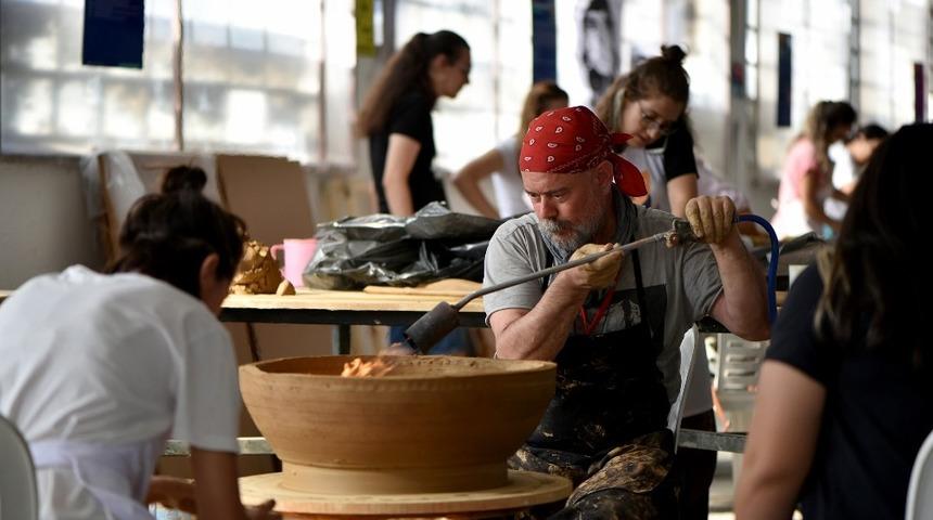 Sempozyum çalışmaları başladı