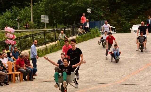 Dernekpazarı’nda 1. Çumur Festivali