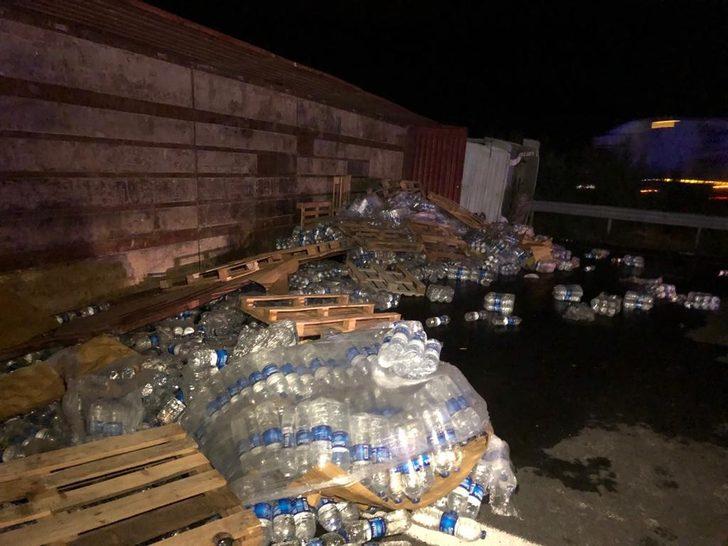 Ankara'da yolcu otobüsü devrilen TIR’a çarptı!  G4