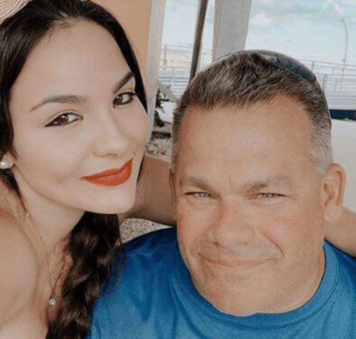 Gören babası sanıyor! Aralarındaki yaş farkı şaşırttı G3