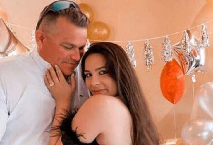 Gören babası sanıyor! Aralarındaki yaş farkı şaşırttı G4