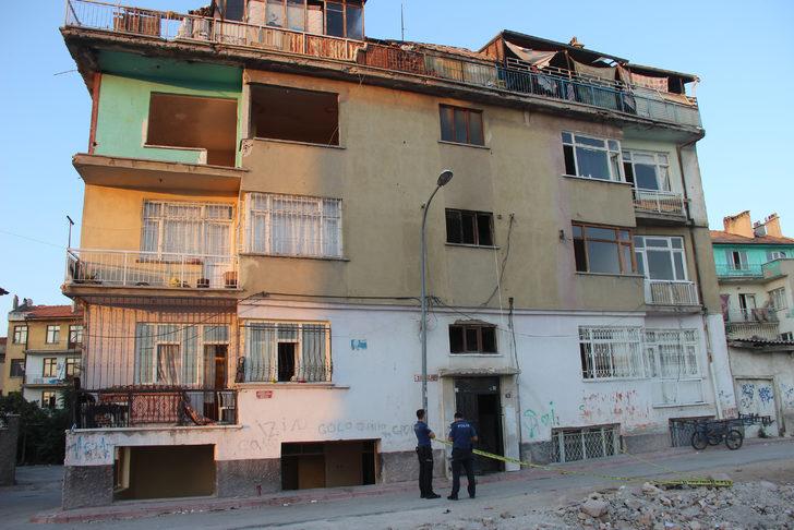 Korkunç olay! Eve molotofkokteyli attı, eşi dışarı çıkınca pompalı tüfekle öldürdü  G1