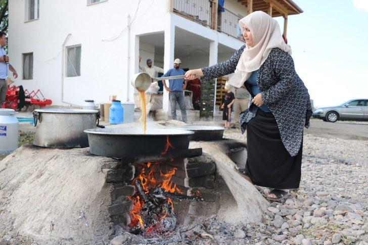 Yozgat’ta pekmez kazanları kaynamaya başladı G2