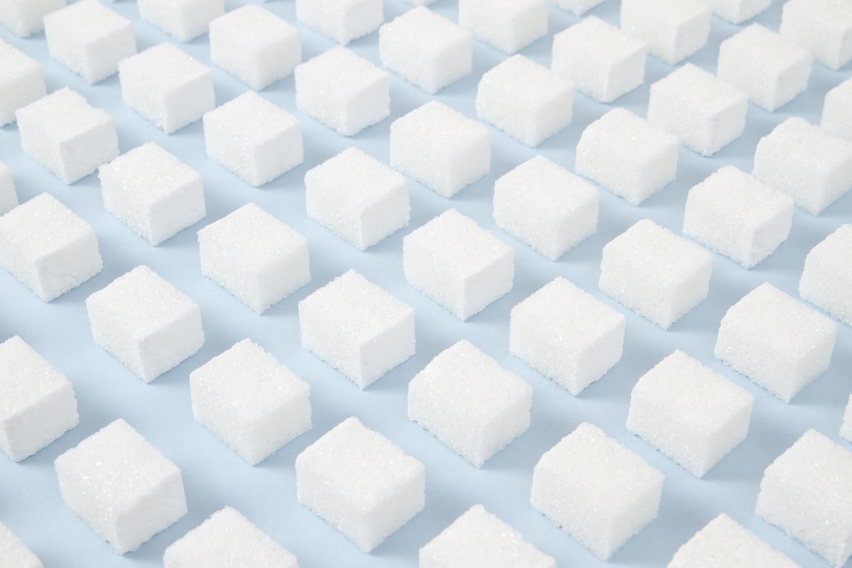 Rafine şeker ve aşırı karbonhidrat t&uuml;ketmenin v&uuml;cudumuza olan 15 olumsuz etkileri