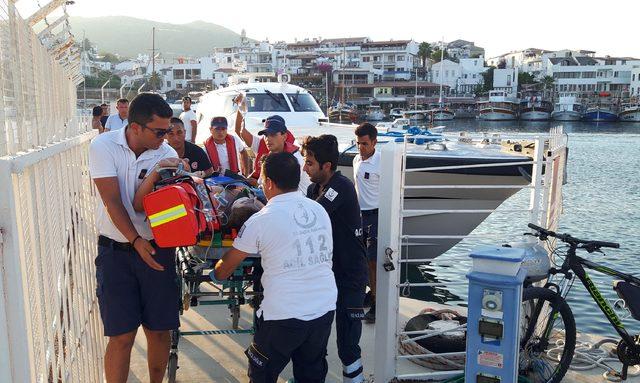 Tekne turunda kalp krizi geçirdi, hastanede öldü