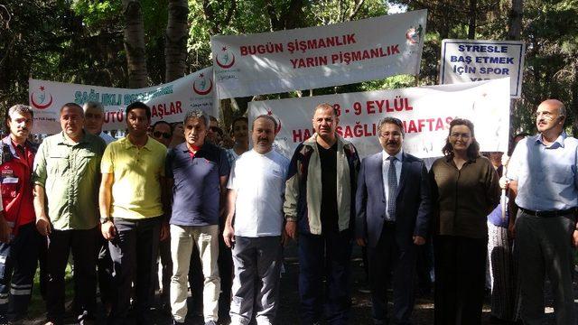 İl Sağlık Müdürü Benli, “Yürüyüşün bahanesi yok faydası çok”