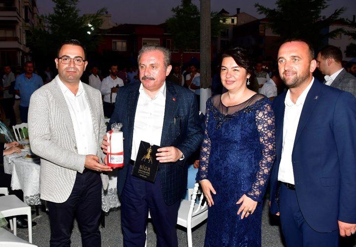 Meclis başkanı ve bakanlar Biga güreşlerine davet edildi G1