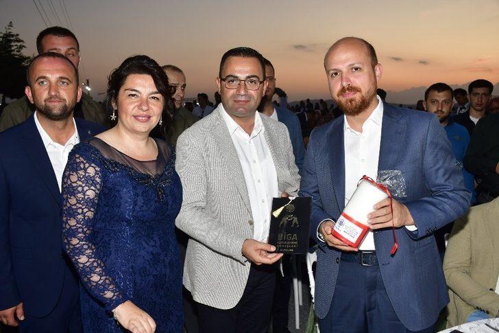 Meclis başkanı ve bakanlar Biga güreşlerine davet edildi G3