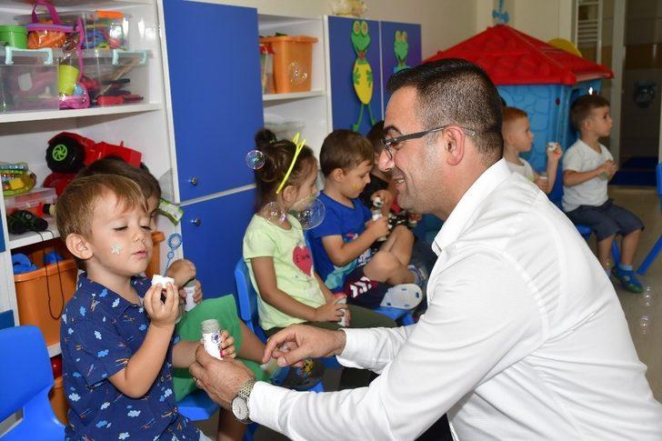 Biga Belediyesinin kreşlerinde ilk gün heyecanı G3