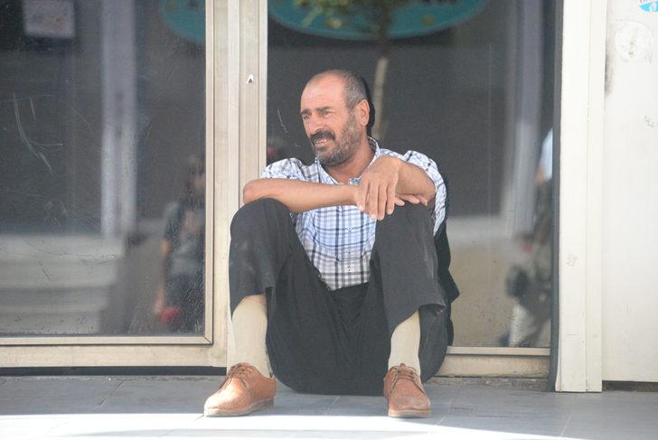 Diyarbakır'da HDP önünde oturma eylemi G3