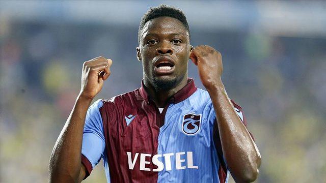 SON DAKİKA! Trabzonsporlu Ekuban koronavirüse yakalandı!