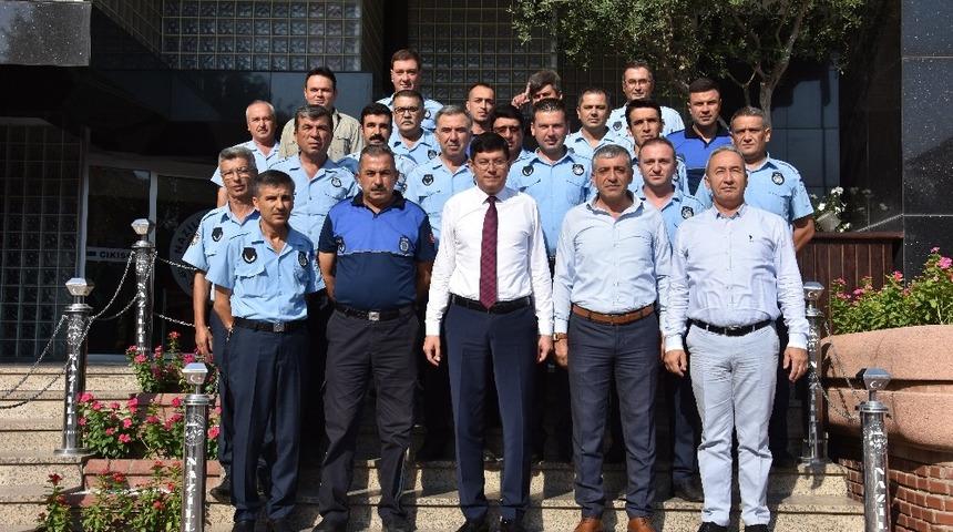 Başkan &Ouml;zcan, Zabıta Haftası&rsquo;nı personeliyle kutladı