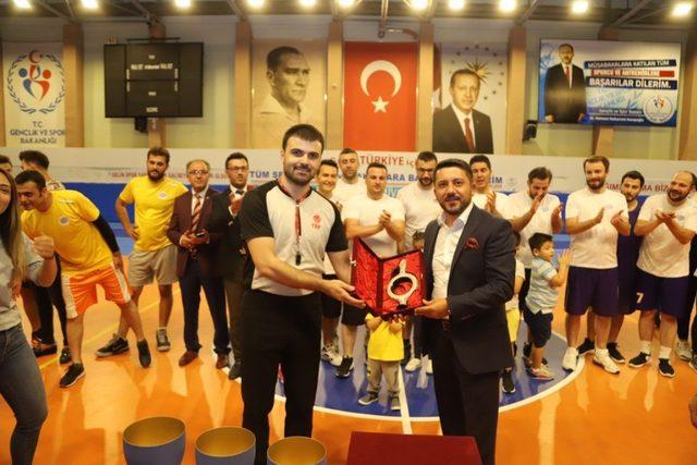 Nevşehir’de mahalleler arası basketbol turnuvası sona erdi