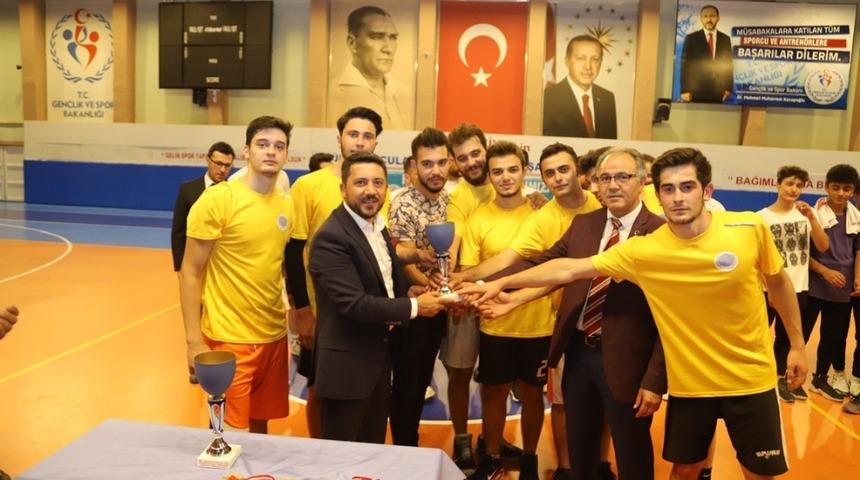 Nevşehir&rsquo;de mahalleler arası basketbol turnuvası sona erdi