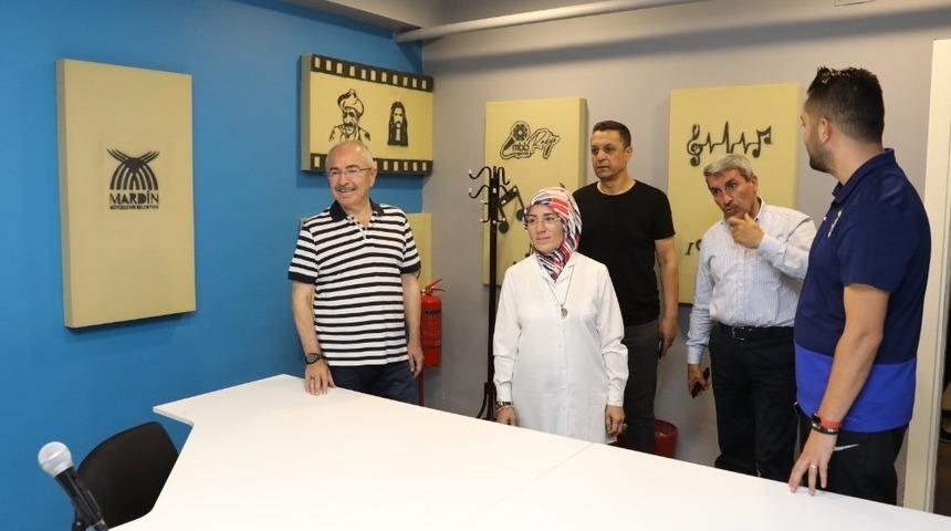 Vali ve b&uuml;y&uuml;kşehir başkanvekili Yaman, birimleri ziyaret etti