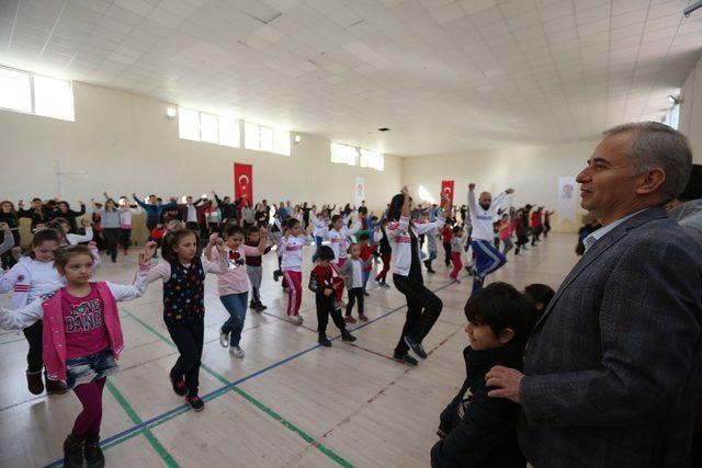 Denizli’de ücretsiz halk oyunları kurs kayıtları başladı