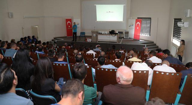 Van Büyükşehir Belediyesi personeline “Etkili iletişim ve motivasyon” semineri