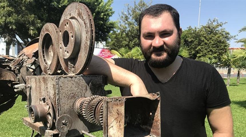 Hollywood'a gidemeyen yönetmenin ödülü kargoyla gelecek