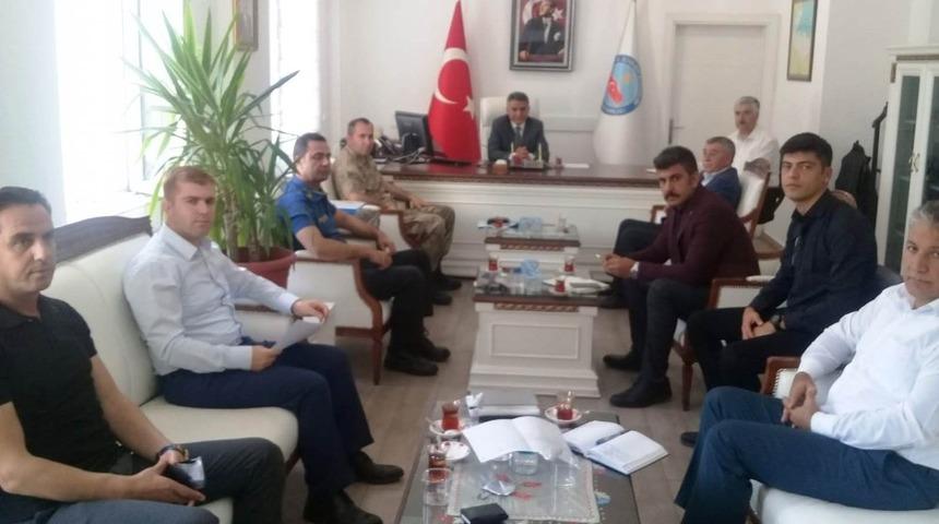 Tatvan&rsquo;da &ldquo;uyuşturucu ile m&uuml;cadele&rdquo; toplantısı d&uuml;zenlendi