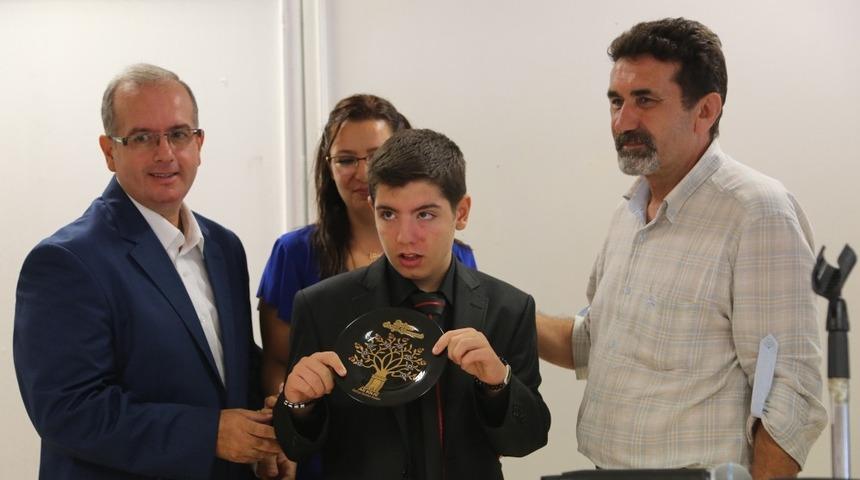 Fır&ccedil;alar sesi oldu