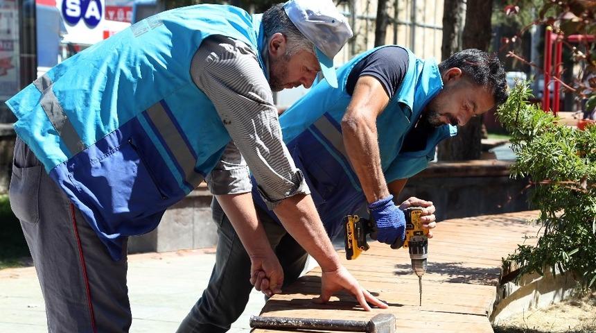 Van B&uuml;y&uuml;kşehir Belediyesi parklarda bakım ve onarım &ccedil;alışması başlattı