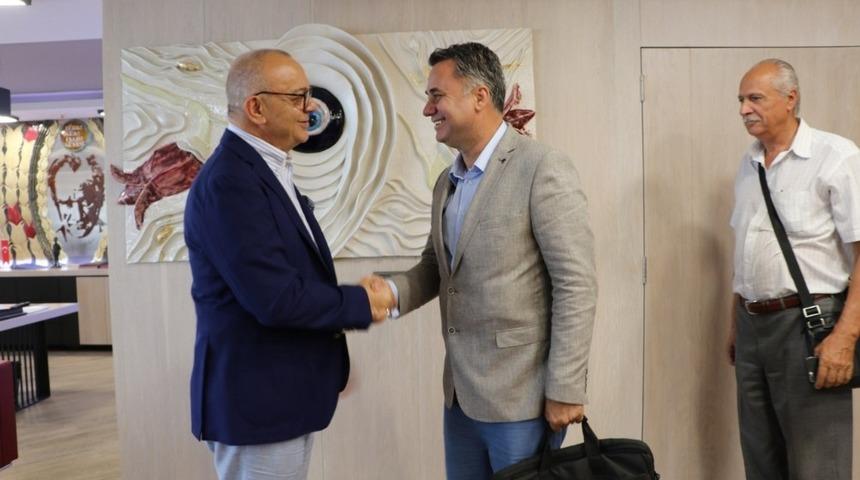 Akhisar OSB yönetimi Başkan Ergün’ü ziyaret etti