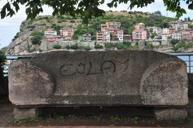 Lahit içinde yemek pişiren kimliği belirsiz kişi savcılığa şikayet edildi