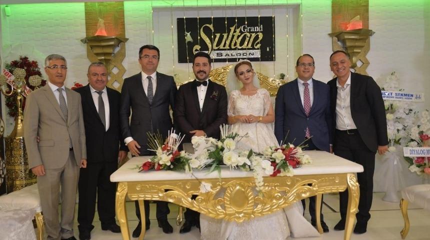 Ergedik ailesinin mutlu g&uuml;n&uuml;