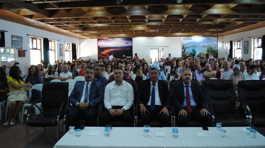 Eğitim camiasına Bağımlılık Semineri d&uuml;zenlendi