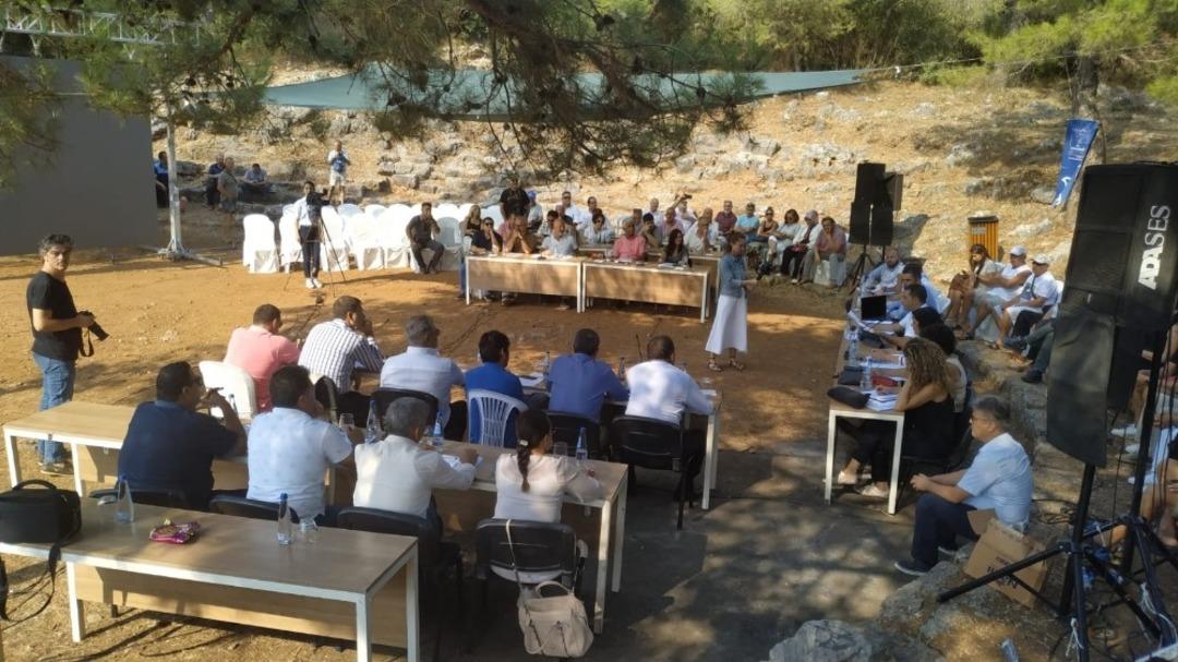 Kuşadası Belediye Meclisi, 12 İyon şehir devletinin başkenti Panionion&rsquo;da toplandı