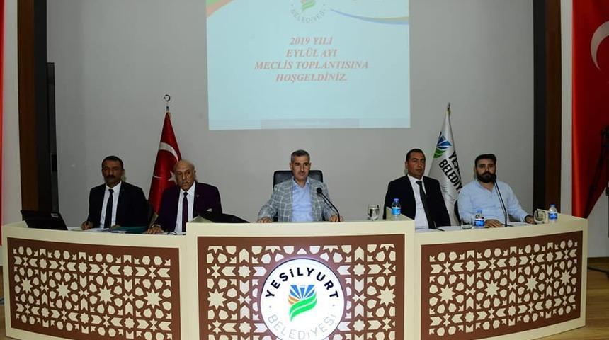Yeşilyurt Belediye Meclisi Eyl&uuml;l toplantısını yaptı