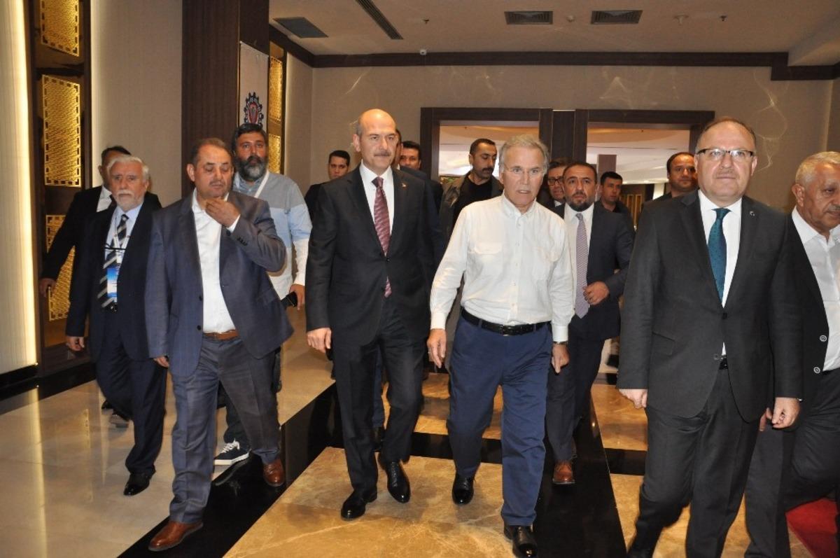 Bakan Soylu: "Amerika LGBT&rsquo;ye 22 milyon dolar yardım yapıyor"
