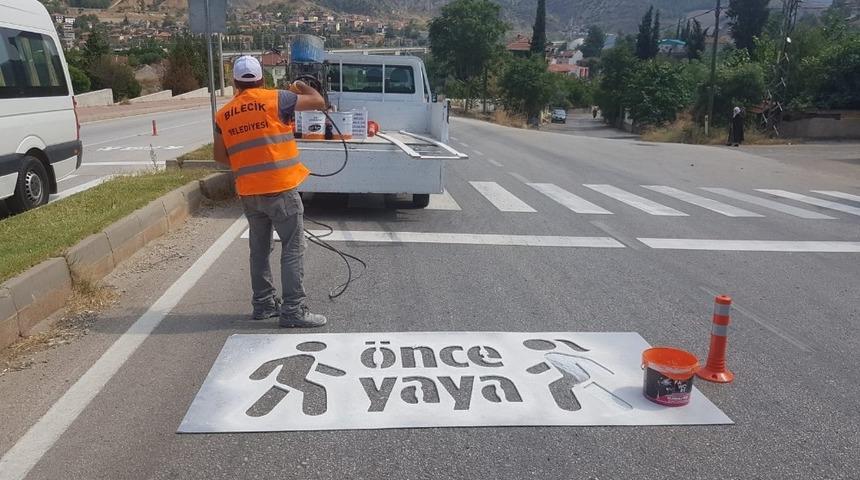 Bilecik&rsquo;te &ldquo;&Ouml;nce Yaya&rdquo; &ccedil;izgi &ccedil;alışması yapıldı