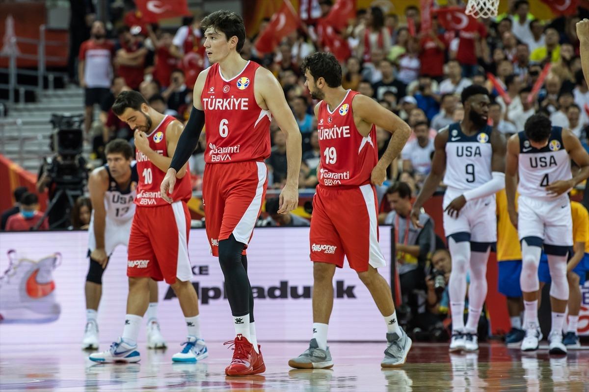 12 Dev Adam, ABD'yi salladı ama yıkamadı