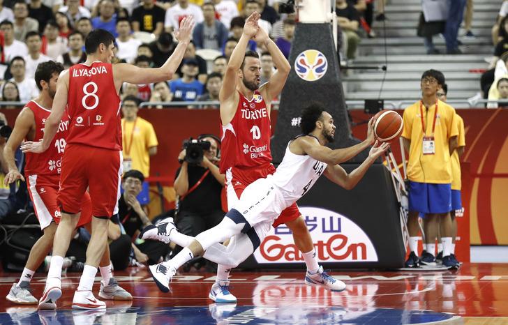 12 Dev Adam, ABD'yi salladı ama yıkamadı G3