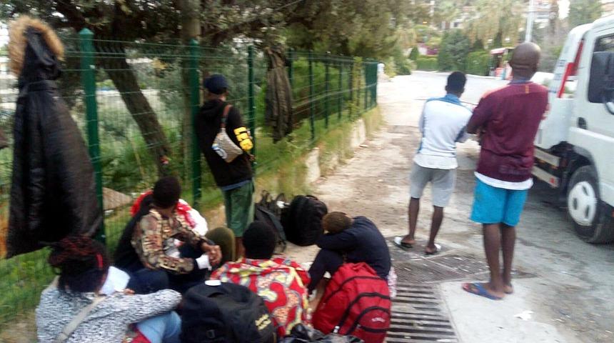 Ka&ccedil;amadan yakalandılar