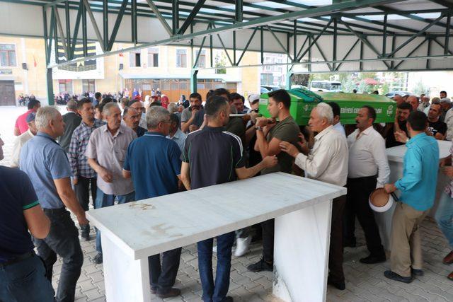 Anneleri öldürülen 5 çocuk koruma altına alındı (3)