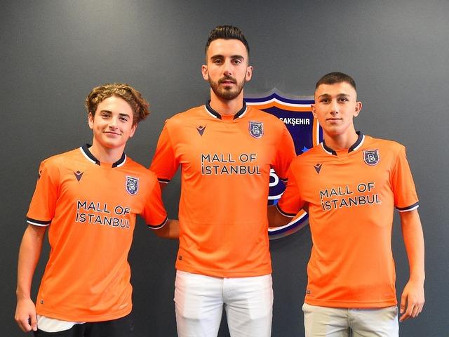 Başakşehir'e Bursa'dan 3 takviye
